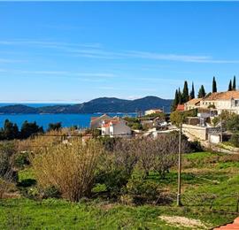 4 Bedroom Villa with Jacuzzi and Seaview in Orašac, Dubrovnik, Sleeps 9